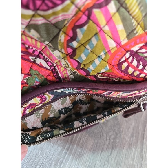 VERA BRADLEY Heirloom Paisley Weekender & Hadley Set Of 2 Brown Blue Red Exc - Picture 8 of 11